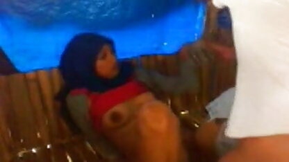 गुलाबी मोती: hooded, सेक्सी हिंदी वीडियो फुल मूवी पर मोड़ और बाईं ओर