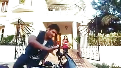 सद्भाव का चमत्कार छोटा, मीठा और शक्तिहीन सेक्स वीडियो फिल्म फुल एचडी में है, भाग 4