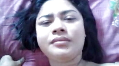 ब्रिटेन-पोर्टिया फैला है, स्ट्रिप्स फुल सेक्सी मूवी एचडी और खुद को हिस्टीरिया गुदगुदी
